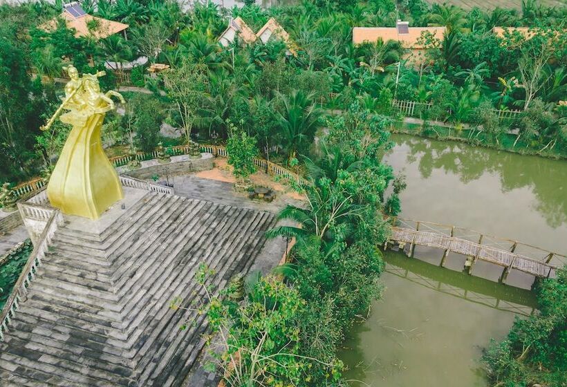 Casa Eco Mekong Resort