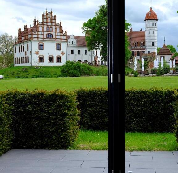 Farmer Hotel Basedow