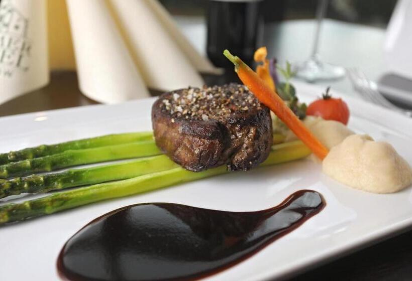 Farmer Hotel Basedow