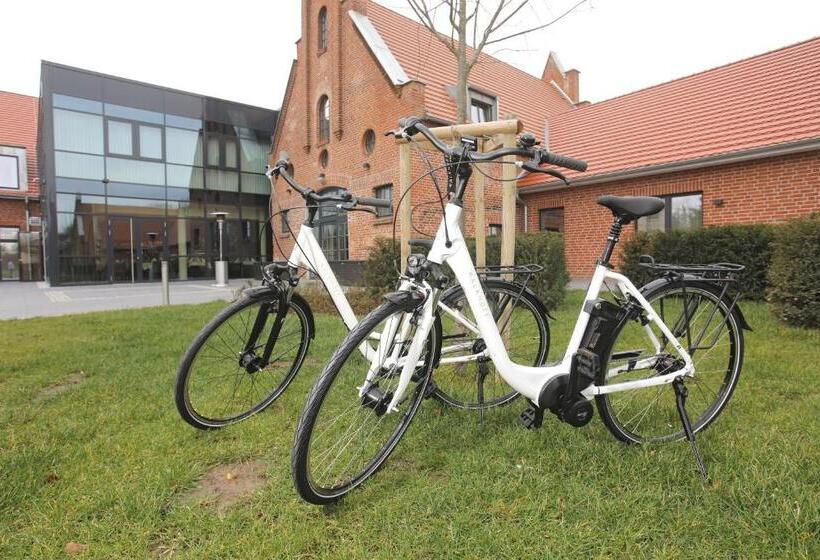 Farmer Hotel Basedow