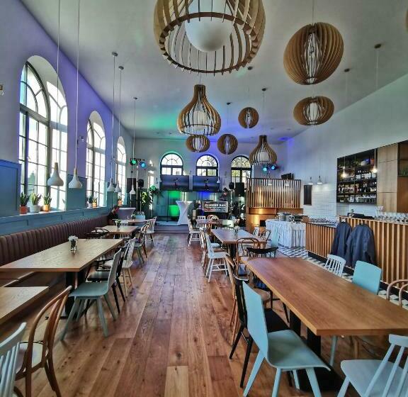 Отель A Hostinec Slunce