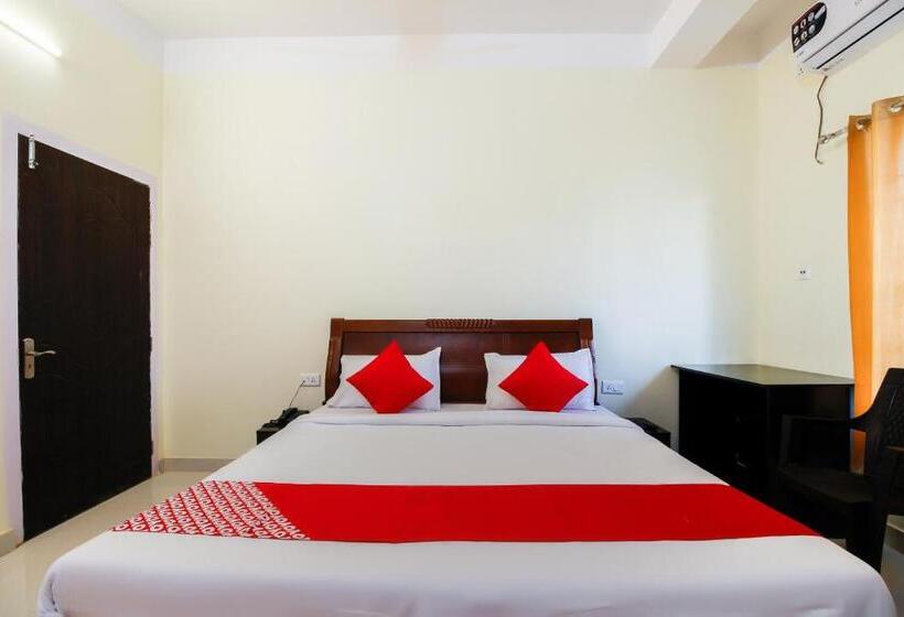 酒店 Aditya Guest House