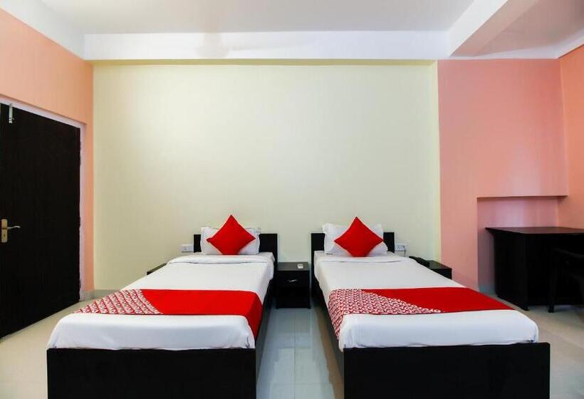 酒店 Aditya Guest House