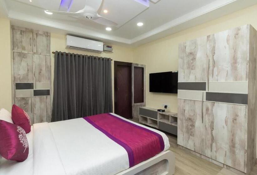 ホテル Collection O Aryan Address