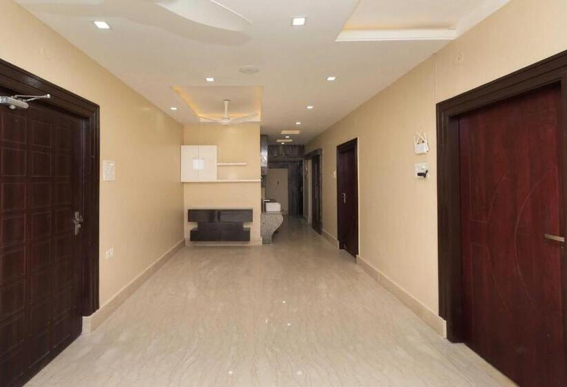 ホテル Collection O Aryan Address