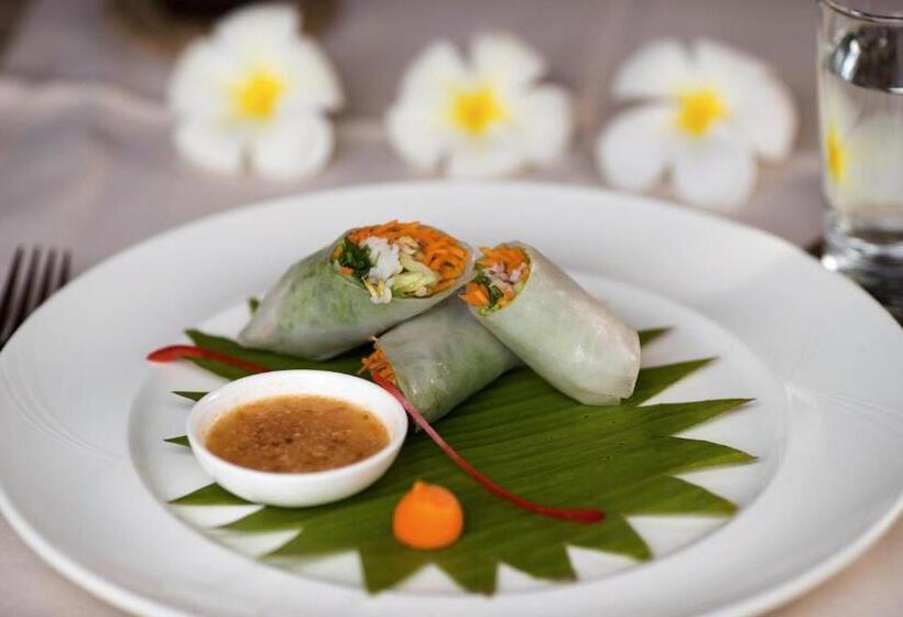 호텔 Farmhouse Resort & Spa