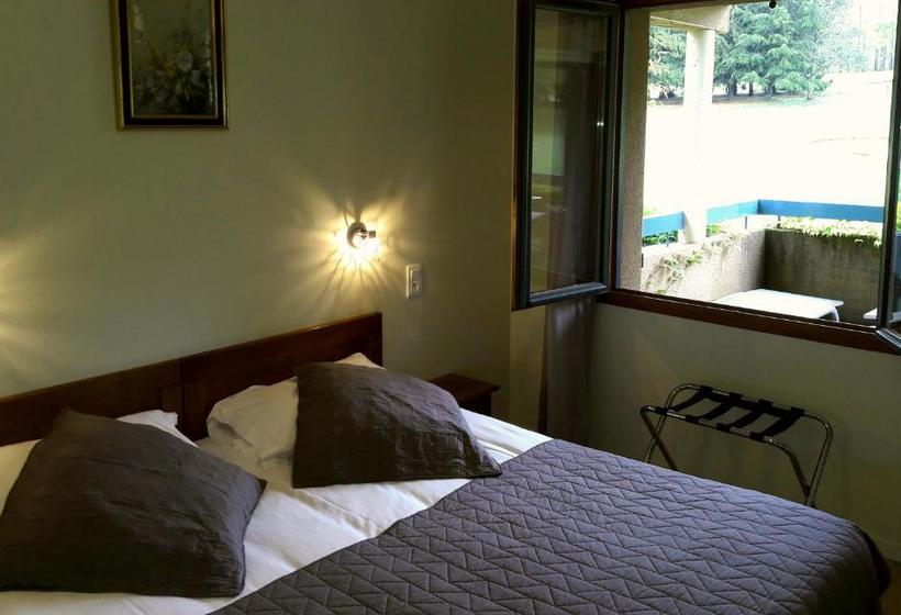 Отель Appart Hôtel Du Golf De Laguiole