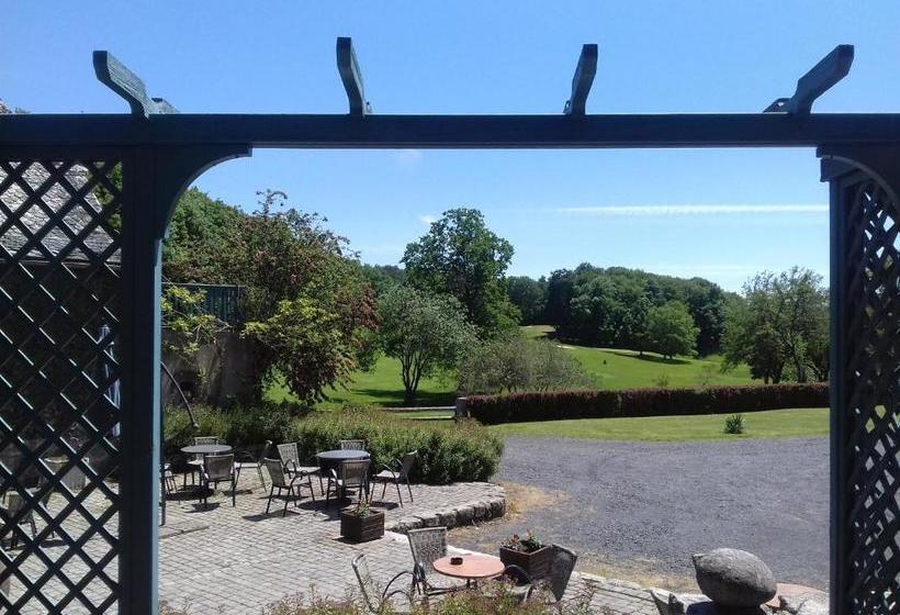 Отель Appart Hôtel Du Golf De Laguiole