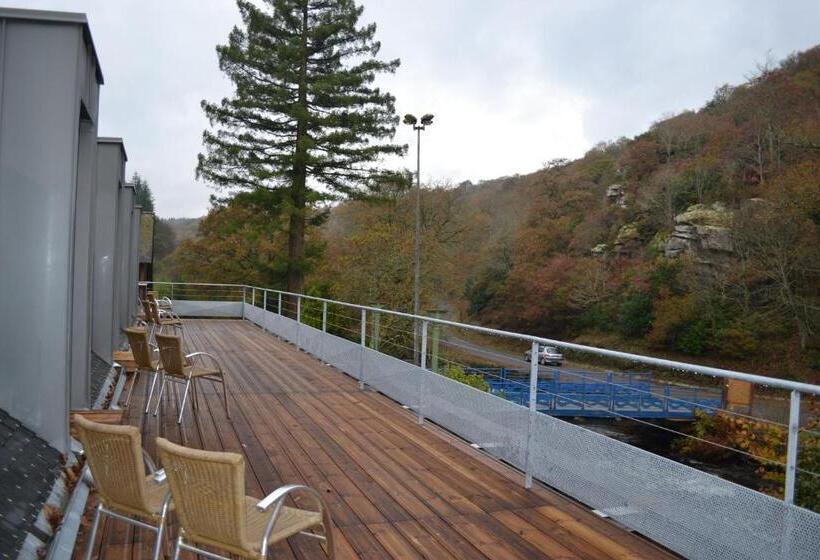 호텔 Logis Auberge De Pont Calleck