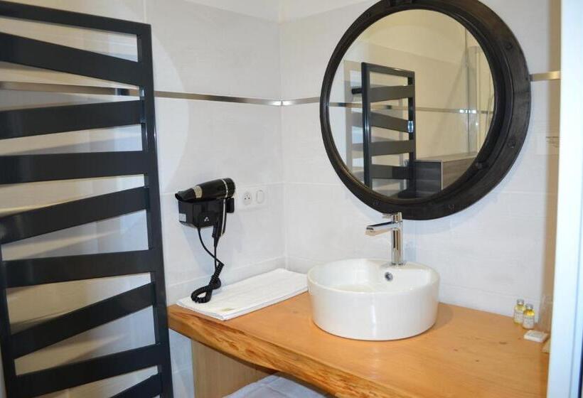 호텔 Logis Auberge De Pont Calleck