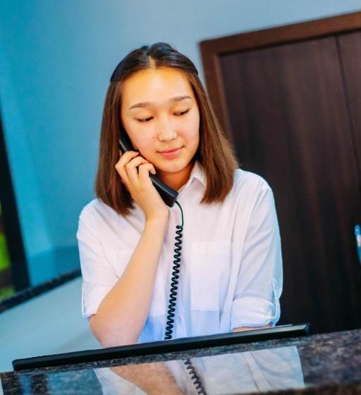 Osh Grand Hotel Chavo