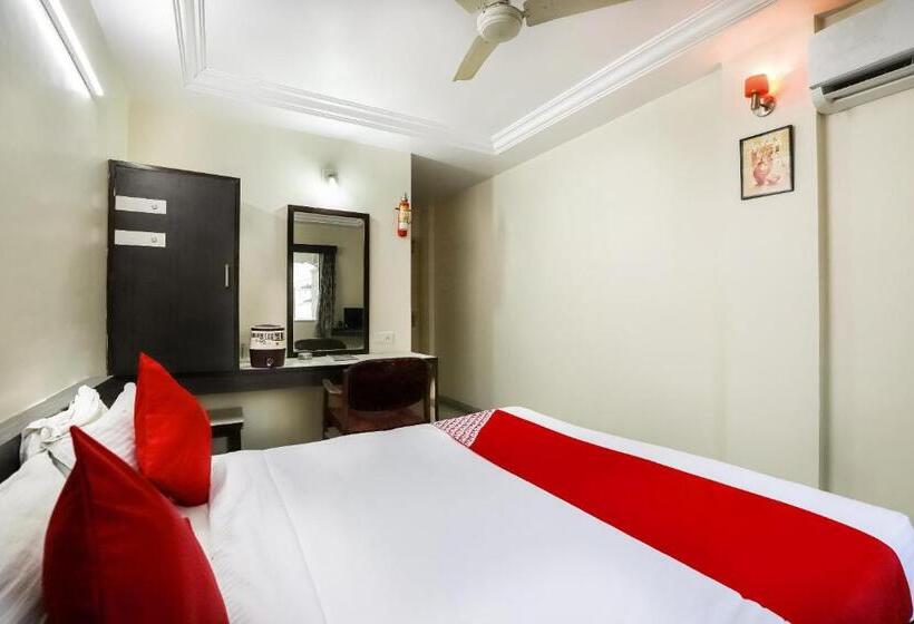 فندق Oyo 45122 Asopalav