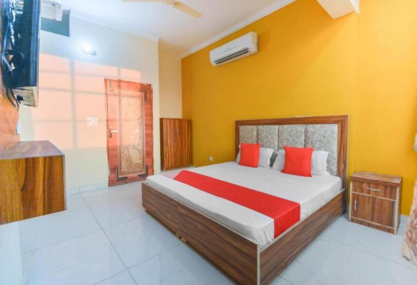 호텔 Itsy By Treebo   Sk Grand