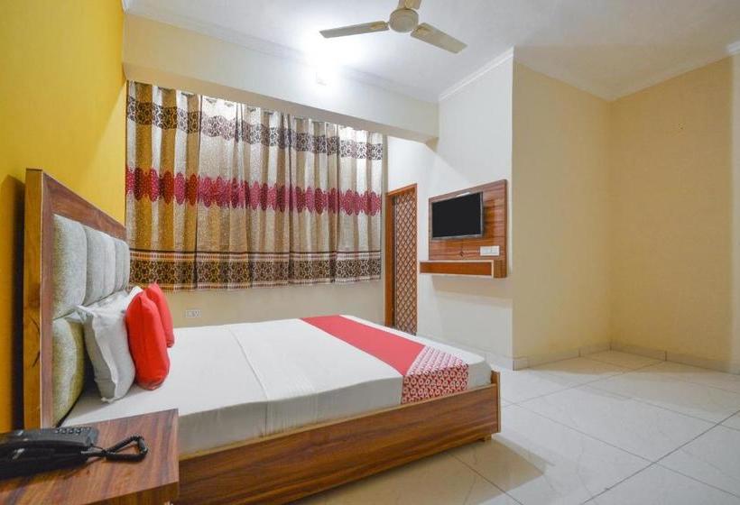 호텔 Itsy By Treebo   Sk Grand