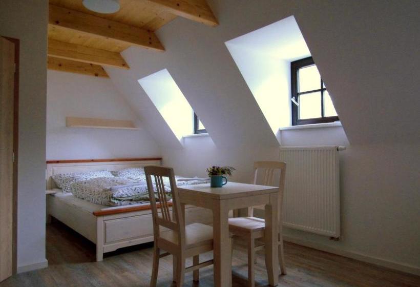 Rodinný Hotel Pod Bílou Skálou