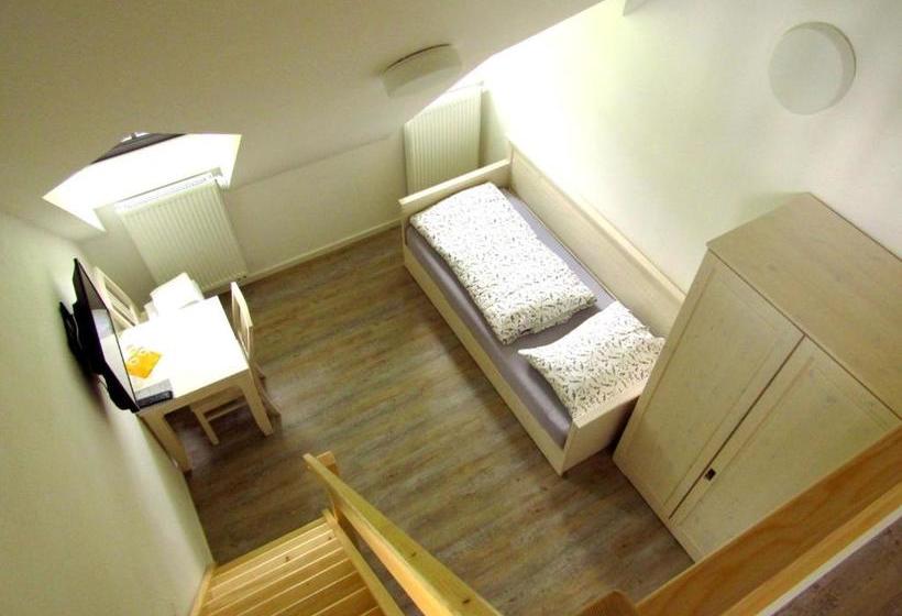 Rodinný Hotel Pod Bílou Skálou