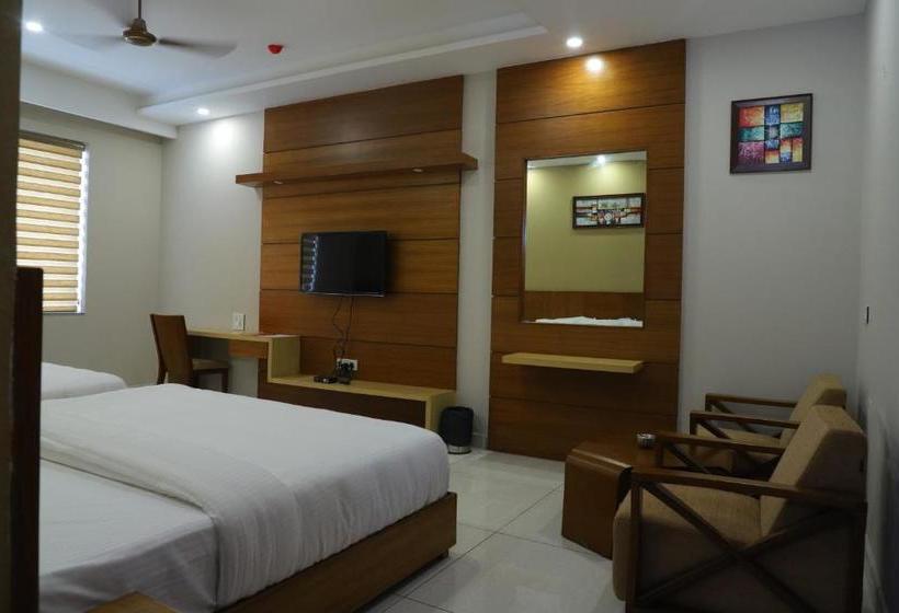 ホテル Royal Hillton