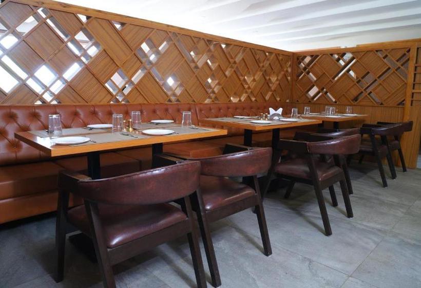 ホテル Royal Hillton