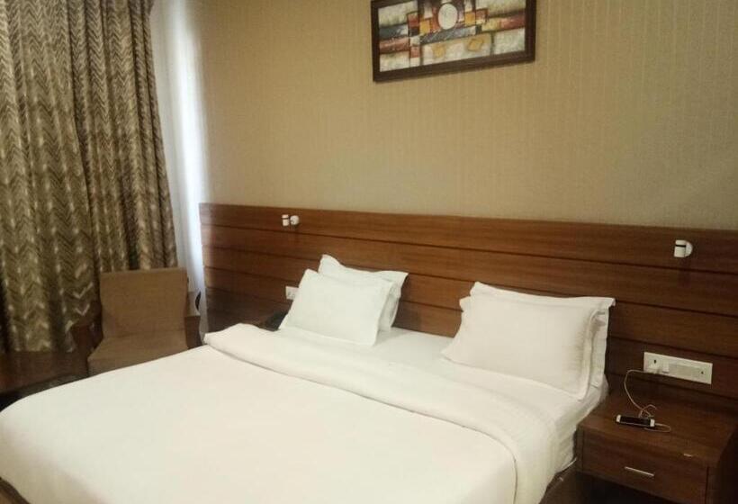 ホテル Royal Hillton