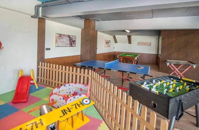 ホテル Sonar Bangla Taki