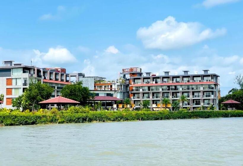 ホテル Sonar Bangla Taki