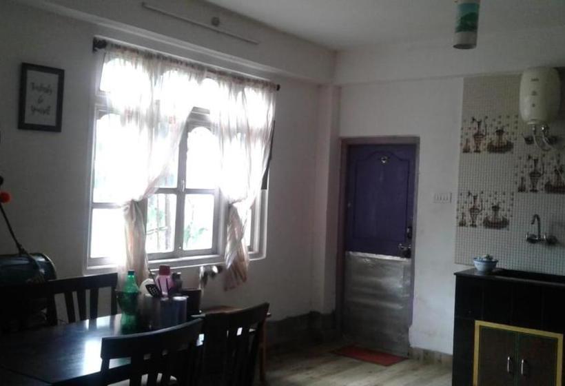 فندق Vamoose Yakchiri