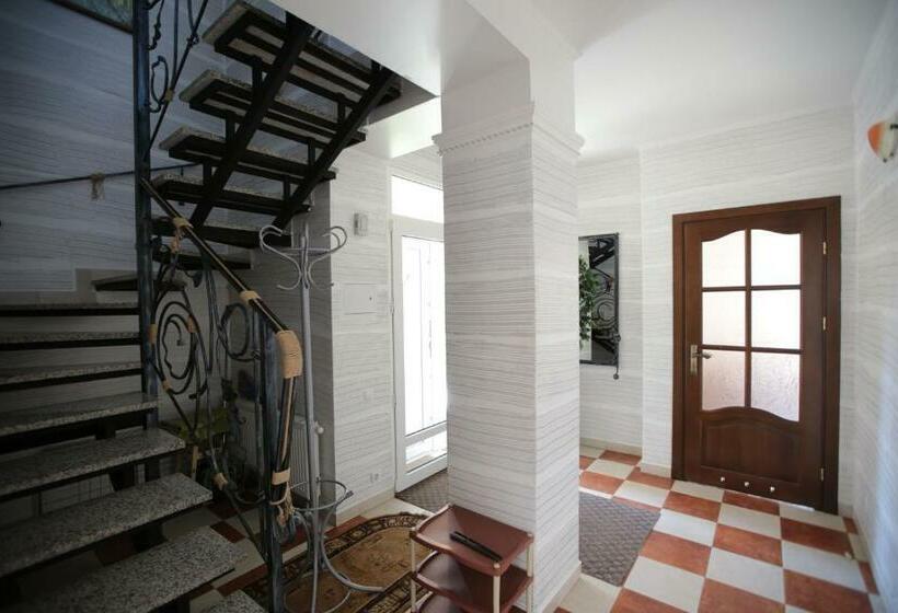 پانسیون апартаменти в центрі трускавця