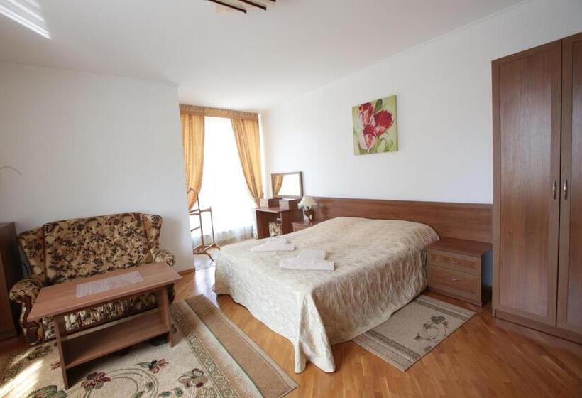 پانسیون апартаменти в центрі трускавця