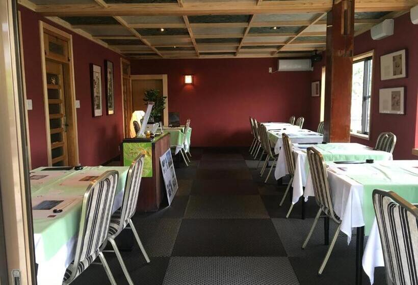 펜션 オーベルジュ美の浜 流石