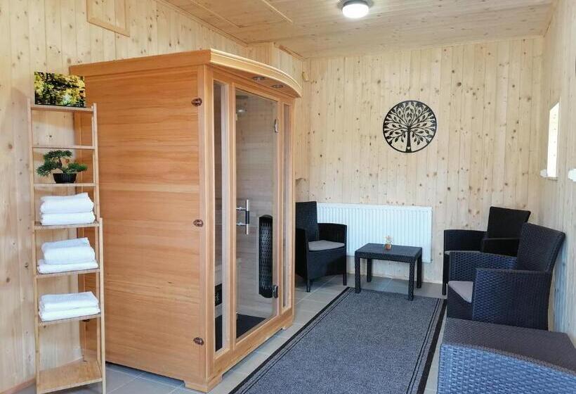 Pensjonat 8888 Apartmanház