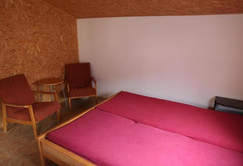 פנסיון Galerka Líšný