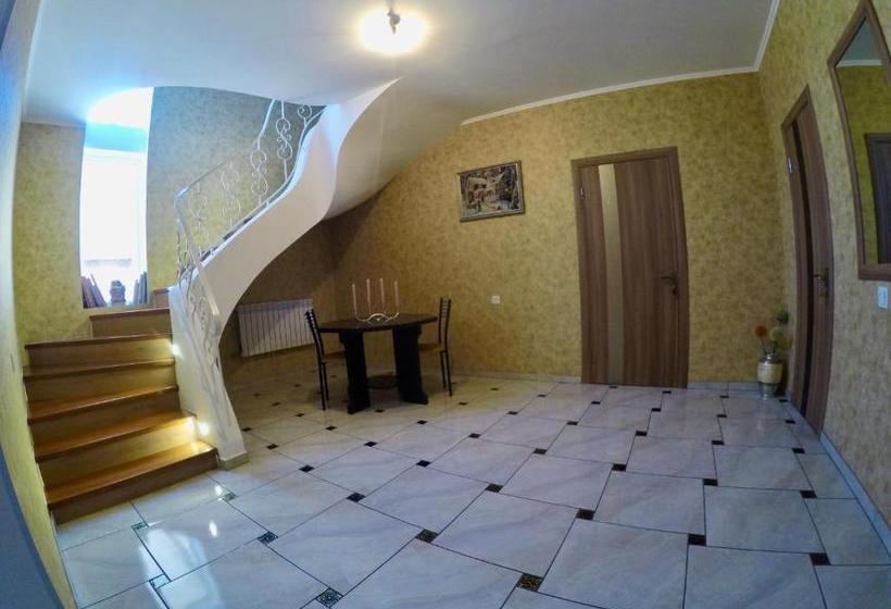 Pension (Hôtel basse catégorie) бутік отель Lavanda