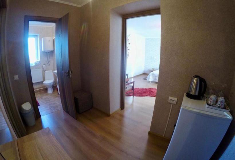 Pension (Hôtel basse catégorie) бутік отель Lavanda