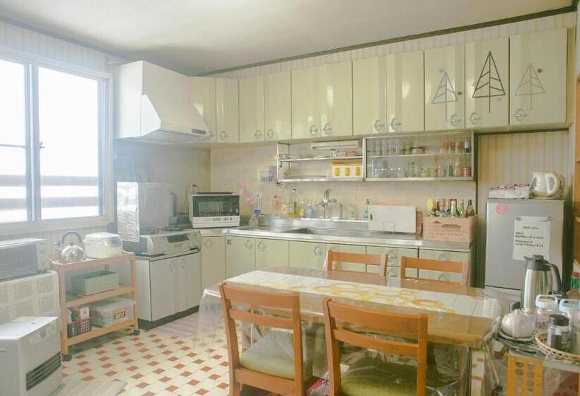 بنسيون Minpaku Ambo   Friendly Share House