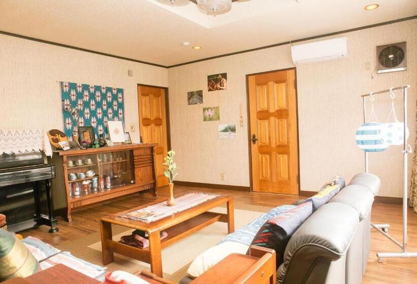 بنسيون Minpaku Ambo   Friendly Share House