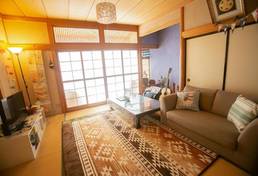 بنسيون Minpaku Ambo   Friendly Share House