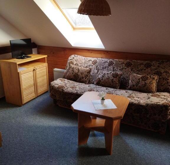 ペンション Penzion Klášterský Mlýn