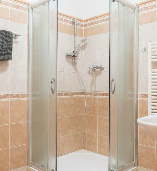 بنسيون Penzion Lihovar