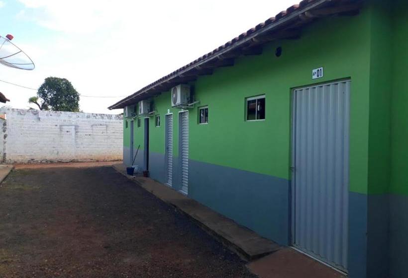 פנסיון Pousada Alvorada