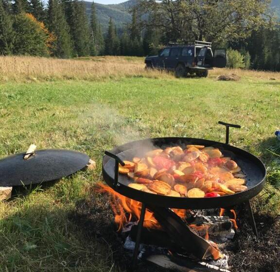 پانسیون Solomia