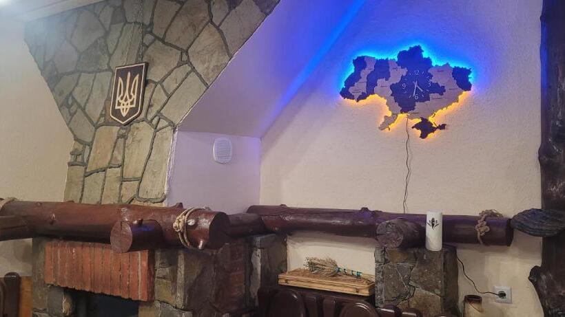 Resort готель River Hill