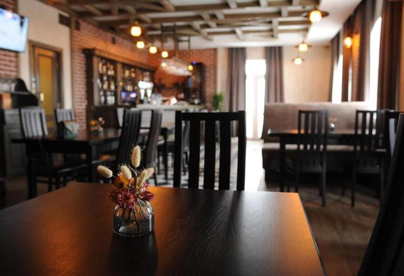 هاستل байків