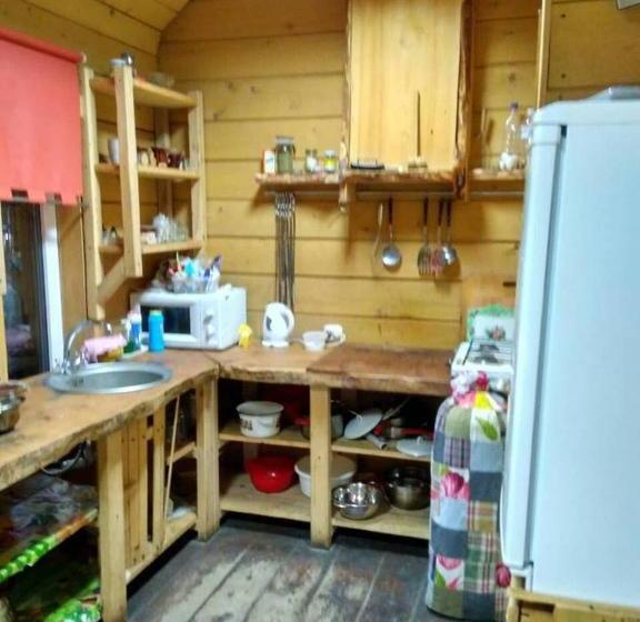 Herberge хостел трутень