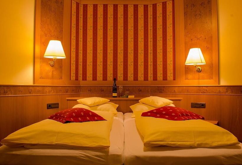 הוסטל Gästehaus Vinetum