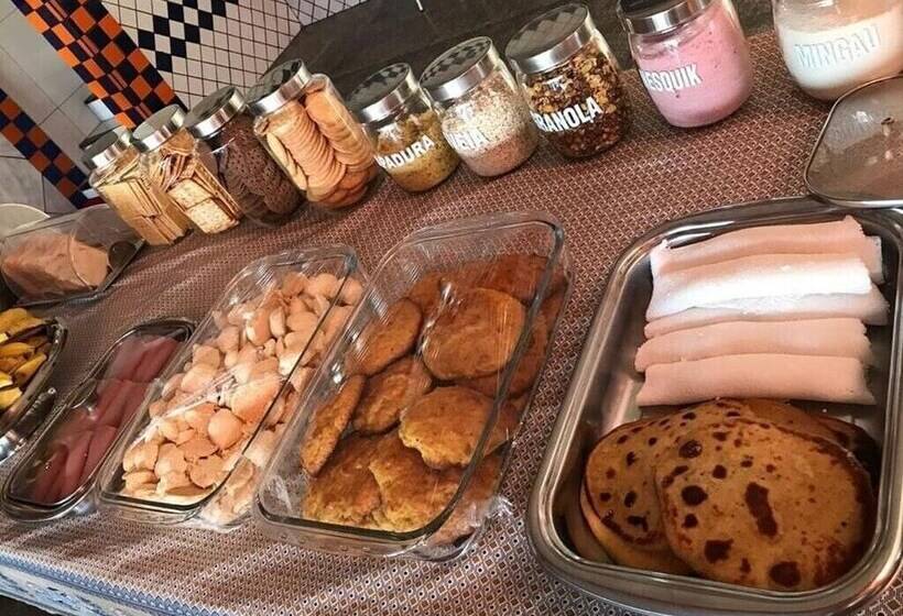 ユースホステル Julião