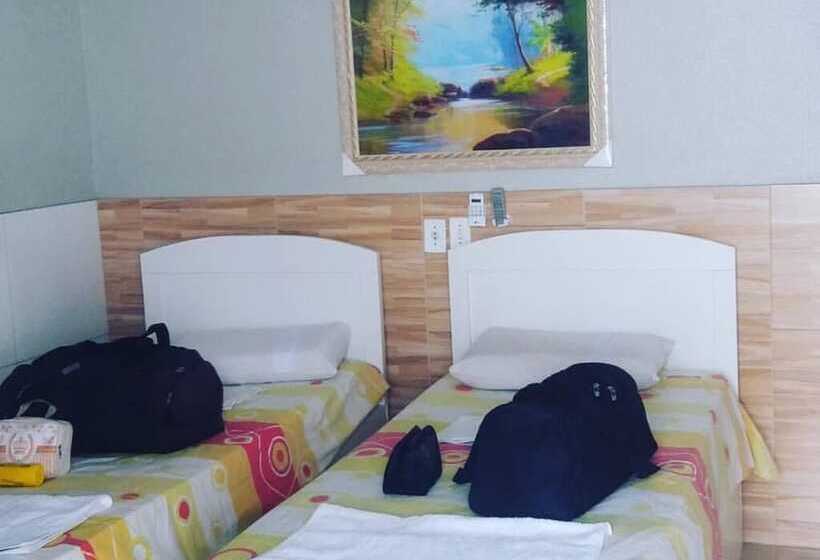 فندق صغير Julião