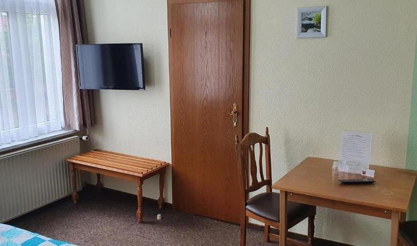 فندق صغير Landgasthof Graf Karstädt