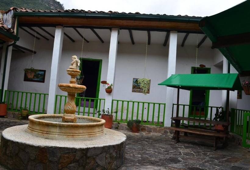 旅馆 Posada 4 Esquinas