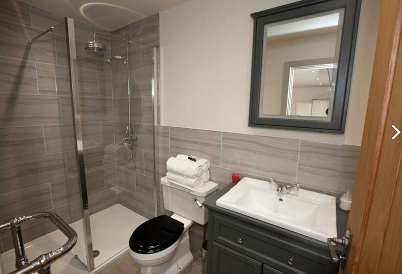 فندق صغير The Pig Inn