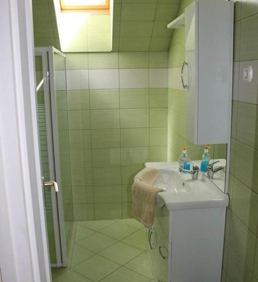 צימר Király Lovastanya Panzió